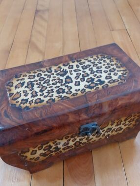 Neat Light Wood Cheetah Print Storage Box 11"